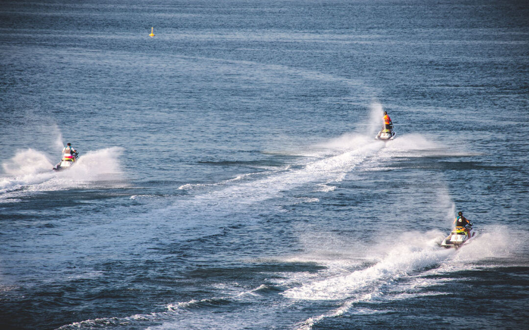 Prohibidas de forma permanente las motos de agua en el litoral del Parque Natural Cabo de Gata-Níjar